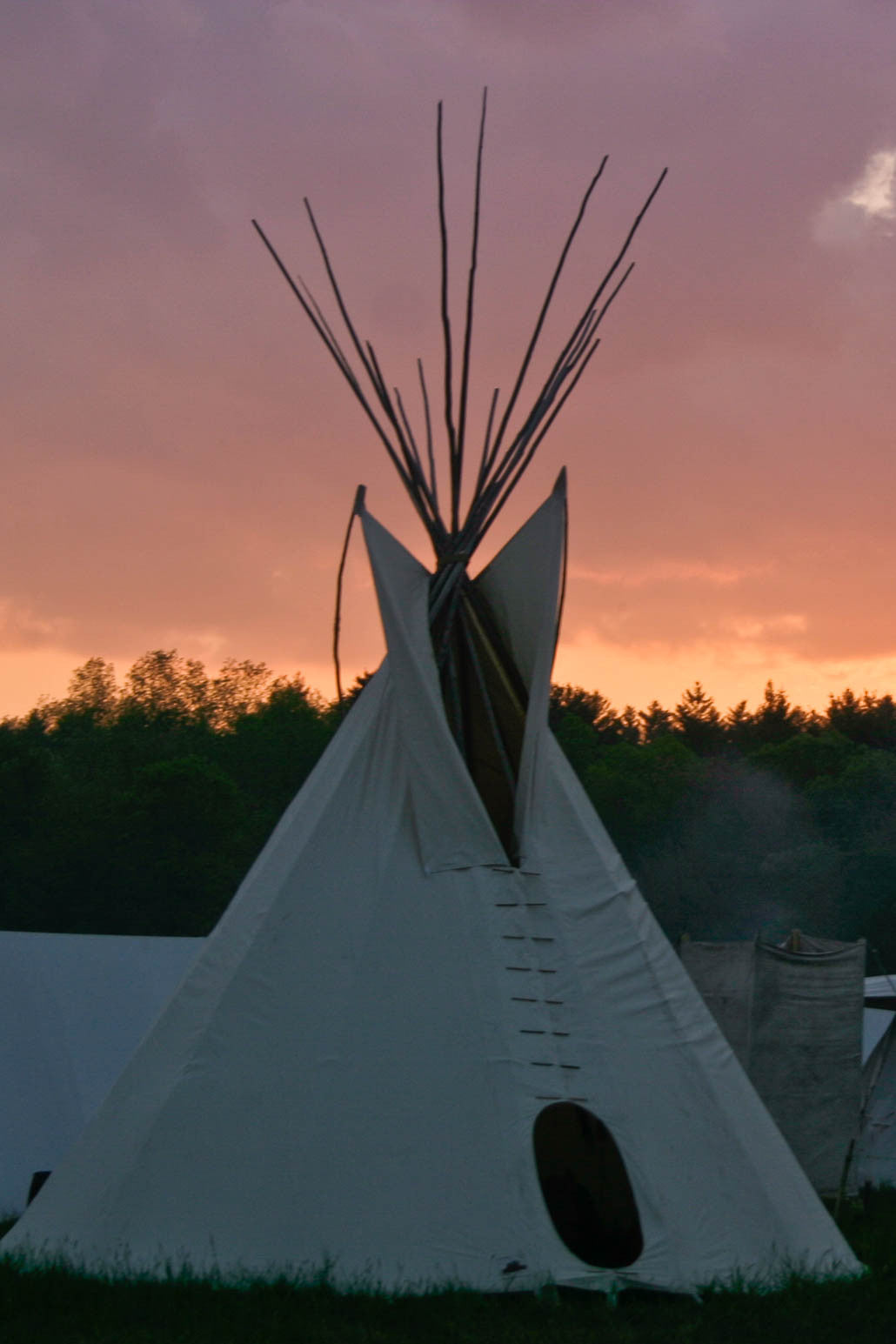 Vous Vibes: Sunrises and Cowboy Coffee