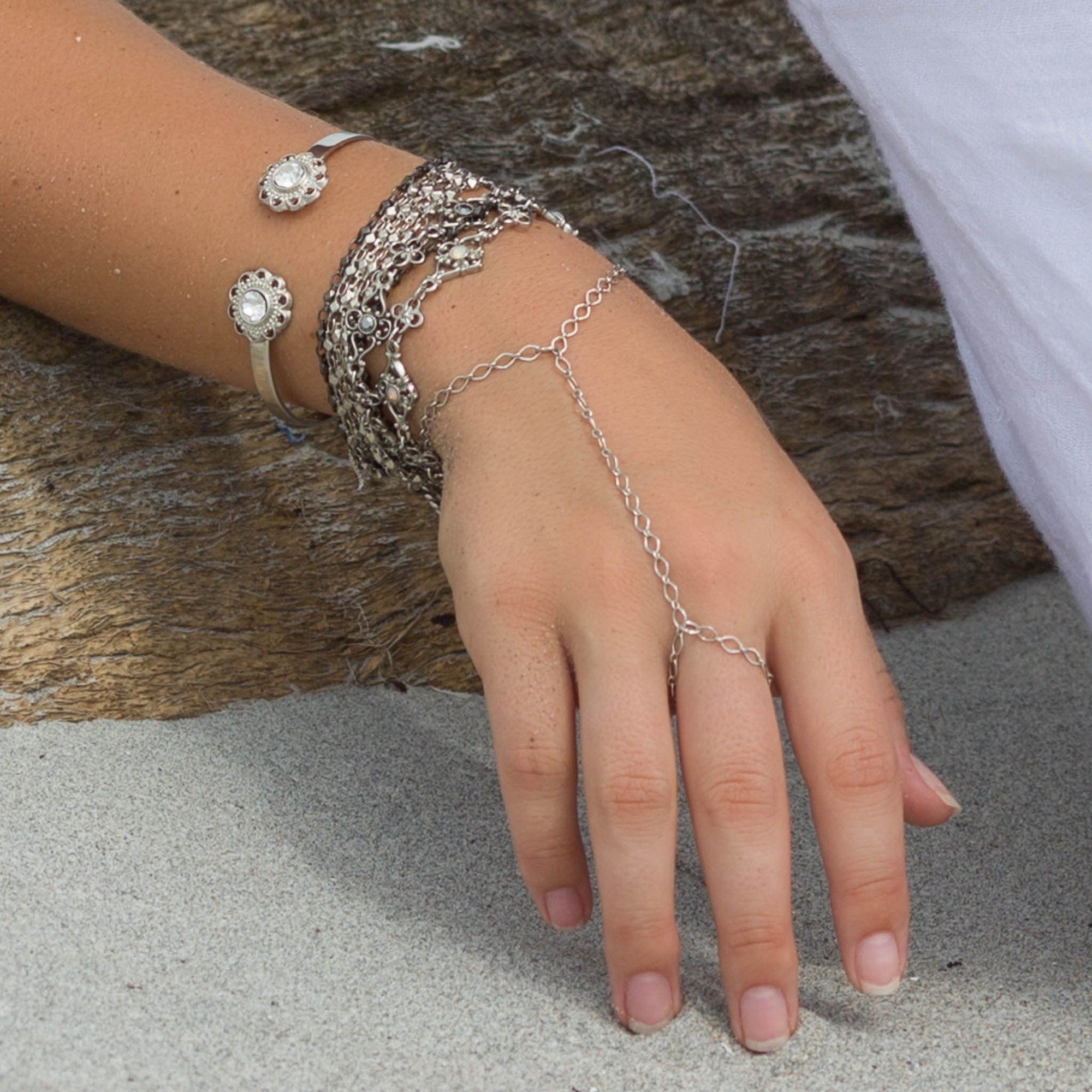 Sterling Silver Hand Chain Bracelet, Thin Hand Chain, Ring Bracelet Chain,  Layered Bracelet, Silver Finger Wrist Bracelet Hand Chain Jewelry - Etsy